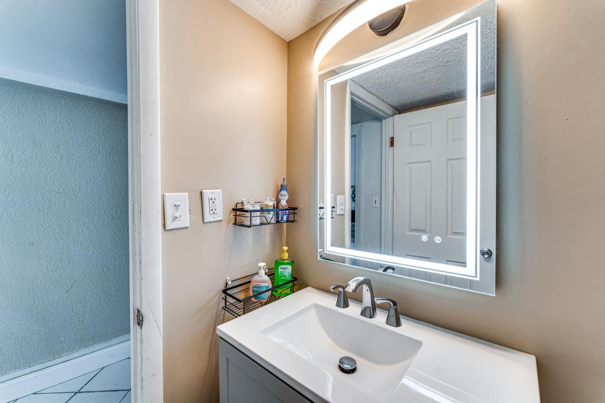 Daytona Beach Resort Studio With Beach Access! 외부 사진