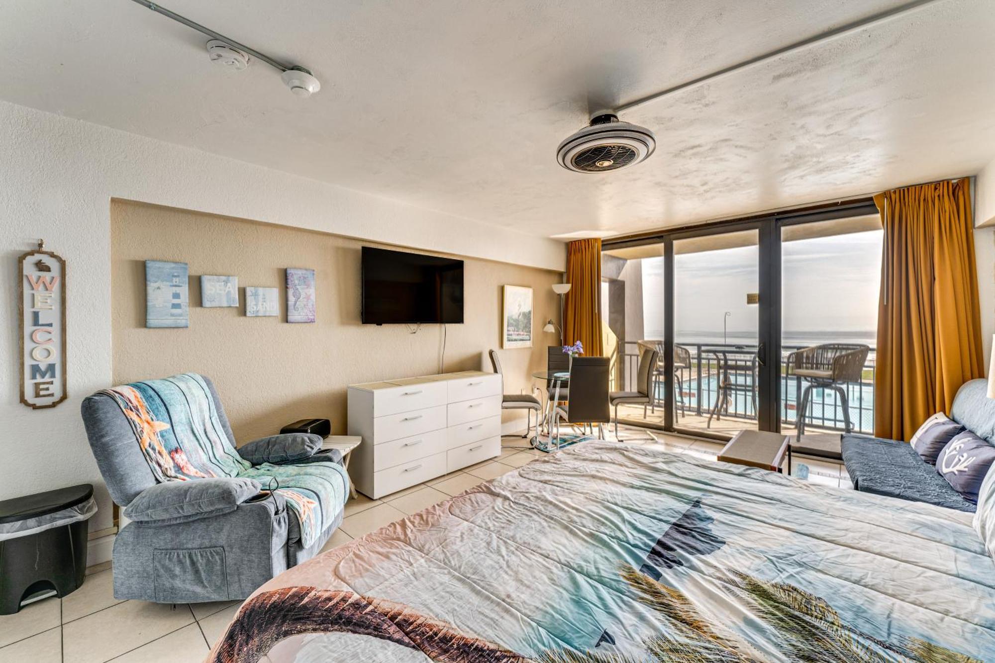 Daytona Beach Resort Studio With Beach Access! 외부 사진